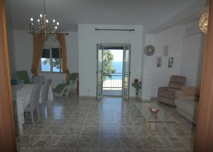 Casa Bella Vista * Ali Terme